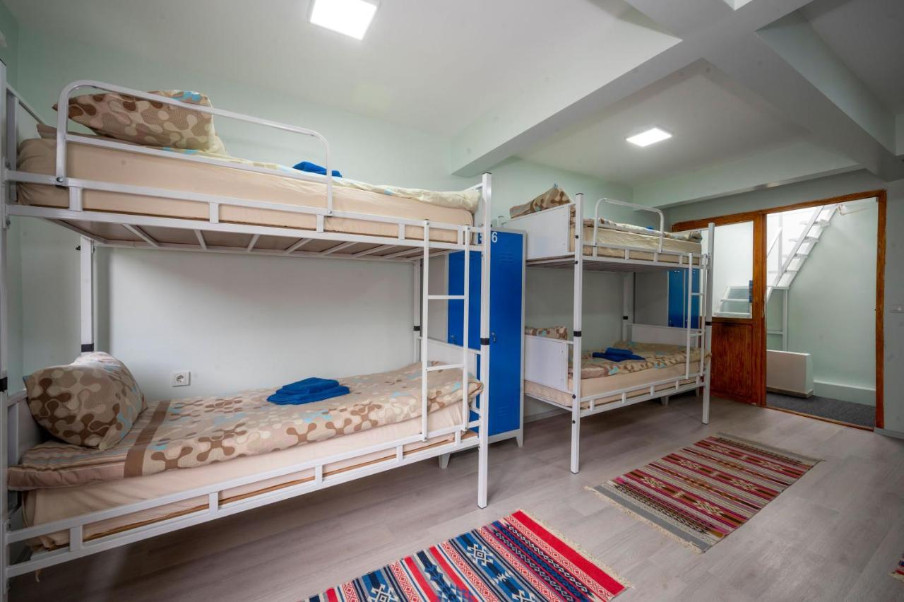 Xalila Hostel & Cafe Ladies Room Истанбул Екстериор снимка
