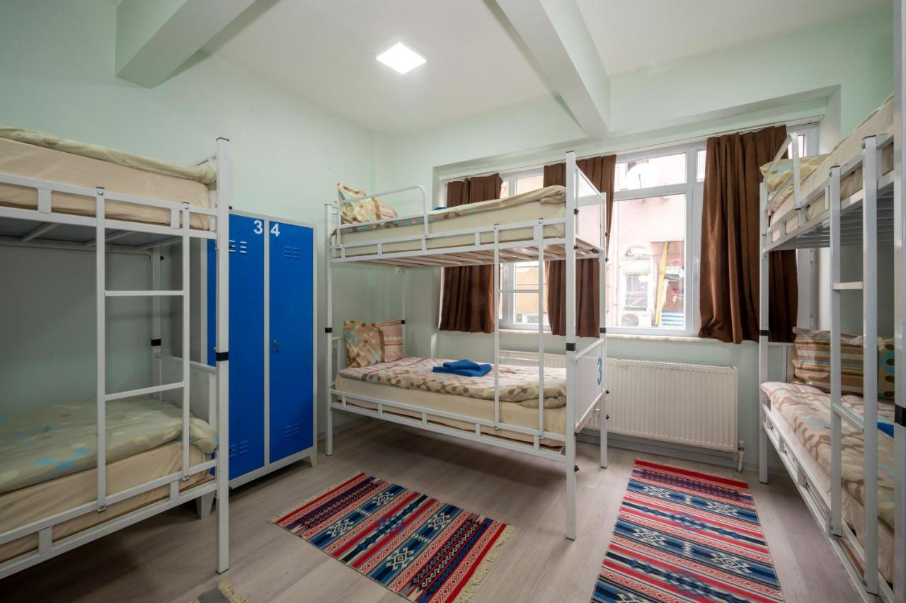 Xalila Hostel & Cafe Ladies Room Истанбул Екстериор снимка